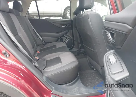 2021 Subaru Outback Premium z USA, uszkodzony, nr VIN 4S4BTADCXM3143726